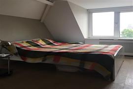 Kamer Prins Hendrikstraat in Den Haag