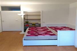 Kamer Van der Helmstraat in Rotterdam