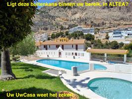 Uw eigen Bungalow in ALTEA met eigen parking