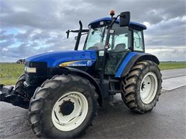 New Holland TM 140