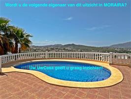 Uw eigen  Villa in MORAIRA met parking en
