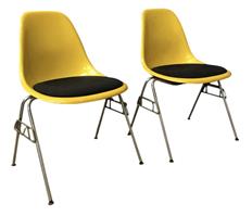 Vintage Charles Eames Chair