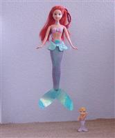Ariel de zeemeermin Disney met kind [POP188]