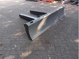 Dozerblad voor VOLVO ECR 88 ( NIEUW )