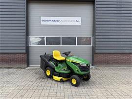 John Deere X167 R zitmaaier met opvang