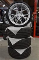 Skoda Octavia JR SL-01 19; Velgen + Zomerbanden