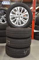 Volkswagen Transporter T5 T6 17; Velgen Org. + All Seasonbanden