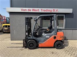 Toyota 02-8FDF25 Triplo 430 Freelift / Sideshift Diesel 2018