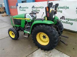 John Deere 4310 Compacttrekker