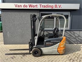 Still RX50-15 Triplo 430 Freelift / Sideshift Elektrisch 2005