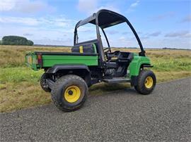 John Deere Gator  4x4  diesel 2015