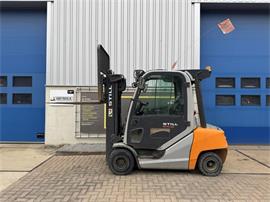 VS-22370 Triplex diesel heftruck Still RX70-35 bj2019 SIDESHIFT