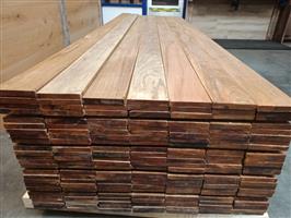 21x140mm 245cm IPE