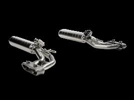 Dit betreft een Mercedes G63 W465 Akrapovic uitlaat systeem