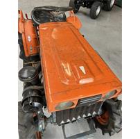 Kubota b7000 met boxer grondfrees
