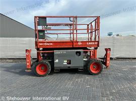 Skyjack SJ6826RT hoogwerker 4x4 Diesel