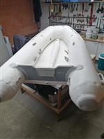 Rubber boot met motor
