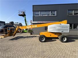 hoogwerker boomlift GENIE S45 4x4 DEUTZ DIESEL 3000uur  15,7M Werkhoogte 2005