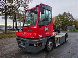 Terberg YT223 4x2 Terminal trekker 2023