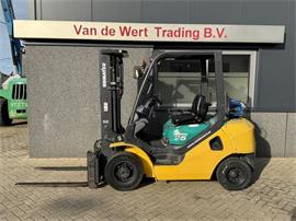 Komatsu FG25HT-16R Triplo 470 Freelift / Sideshift / Vorkversteller LPG 2008