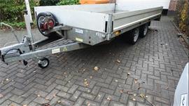 Saris P 406x204 2700 Kg met oprijplanken