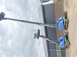 Hoogwerker aichi sr12c1sm rupshoogwerker