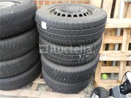 4 Banden voor VW Combi Continental 205/65R16C 107/105T (Winter)