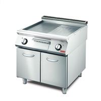 Gastro-M elektrische bakplaat 1/2 glad 1/2 gegroefd 700 lijn