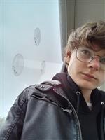 Jongen wilt ontmaagd worden