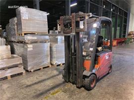 Linde E16 Elektrische Heftruck  2008