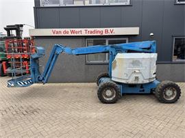 Genie Z-34/22 Knikarmhoogwerker 12.5M werkhoogte 4X4 Kubota Diesel 2007