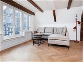 Appartement Nieuwezijds Voorburgwal in Amsterdam