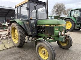 John Deere 1040