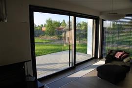 Voordelige kunststof ramen en deuren. 