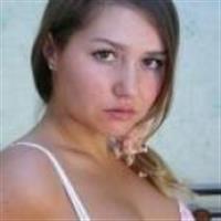 Maagdje is het alleen zijn zat!