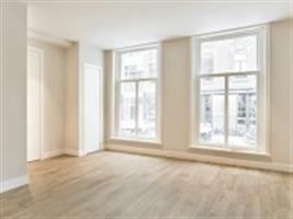 Appartement Tweede van der Helststraat in Amsterdam