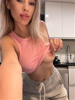 Ik bied erotische massages aan. 