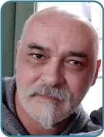 Exhibitionist zoekt openminded dame 