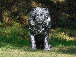 Prachtig beeld van een leeuw, polystone, zilver-grijs, mooi in detail!