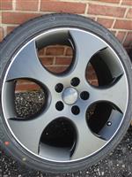 18 Inch GTI Black Velgen en Banden Steek 5x112 