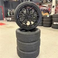 Peugeot 308 18; Velgen HAXER Glans Zwart + Vredestein Allseason banden