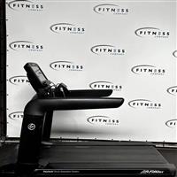 Life Fitness - 95T Discover SE3HD Zwart - Loopband