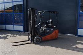 Toyota 1800KG elektrische  Triple sideshift heftruck