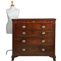 Welse Commode met 5 laden in mahonie en eik met ingelegde details ca 1800 (No.381250)