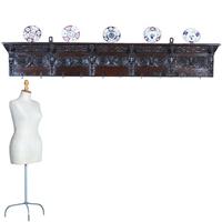 Renaissance wandrek of kapstok met 7 gestoken panelen 1640 en later (No.371410)