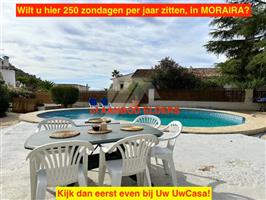 Uw Villa op landgoed in MORAIRA met parking en