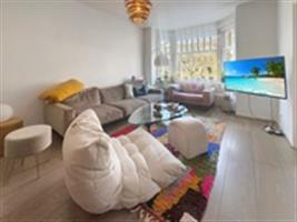 Appartement Van Tuyll van Serooskerkenweg in Amsterdam
