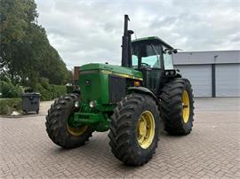 John Deere 4050