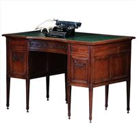 Klein mahonie bureau met gebogen frontline groen ingelegd ca 1890 (No.381245)