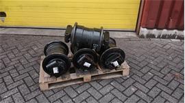 Hitachi EX 1200 TRACK ROLLEN onderdeel nummer EO2GUL011
